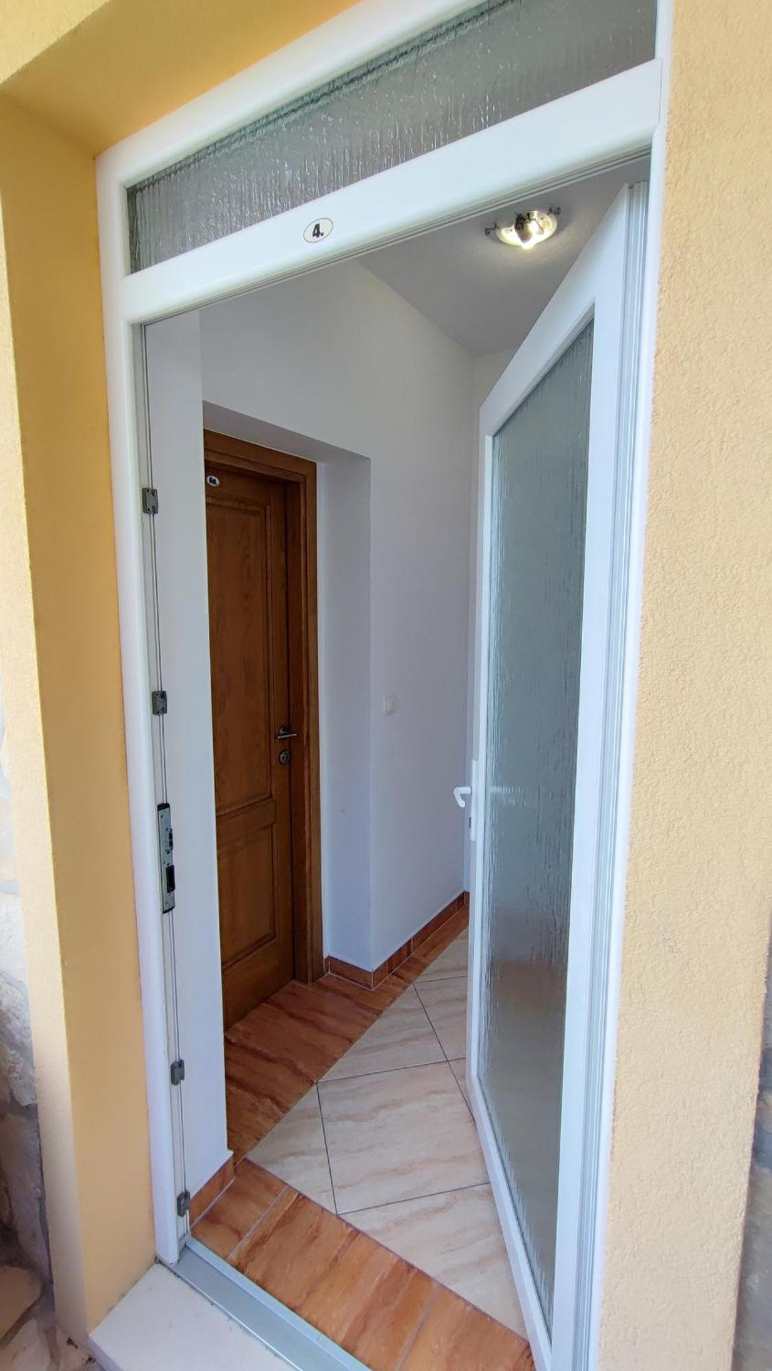 Villa Penava, Private Beach, Pool And 7Min To Trogir Zimmer foto