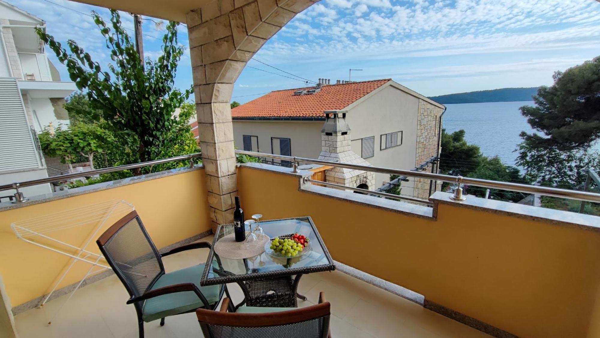 Villa Penava, Private Beach, Pool And 7Min To Trogir Zimmer foto