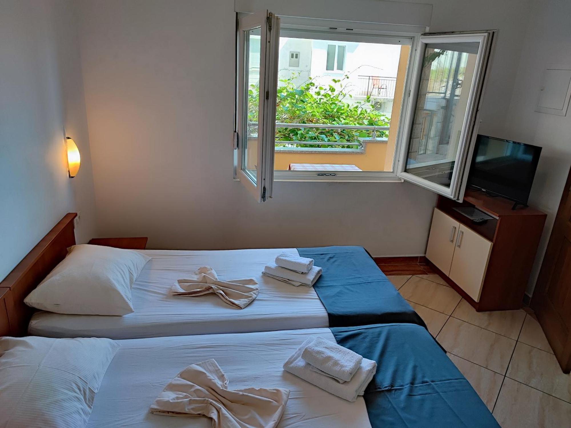 Villa Penava, Private Beach, Pool And 7Min To Trogir Zimmer foto