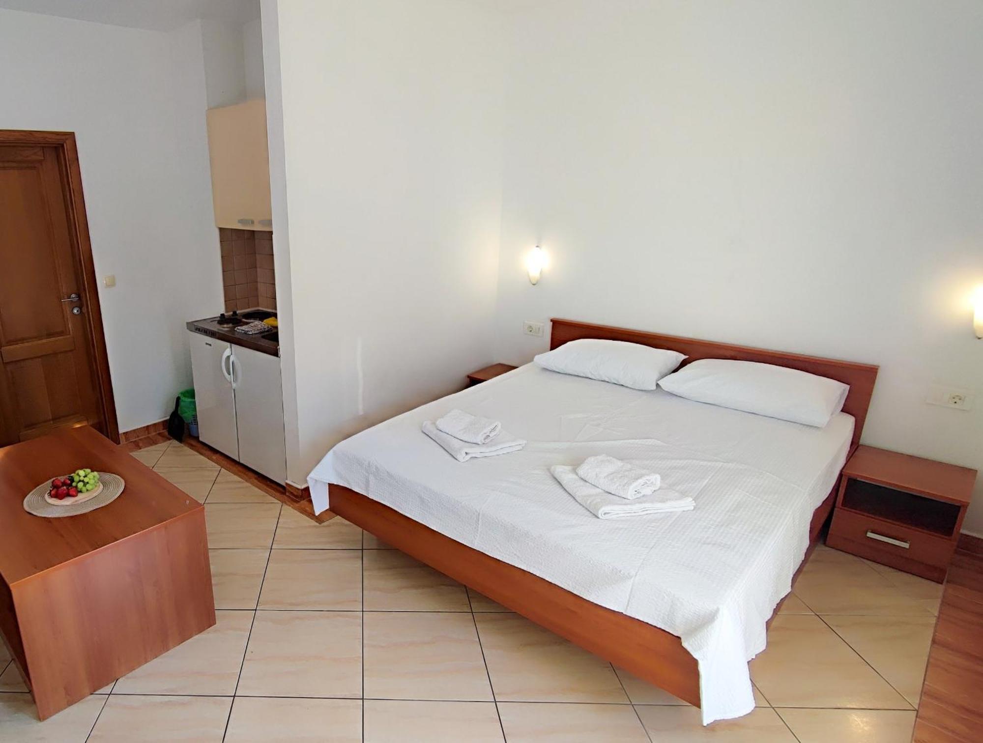 Villa Penava, Private Beach, Pool And 7Min To Trogir Zimmer foto
